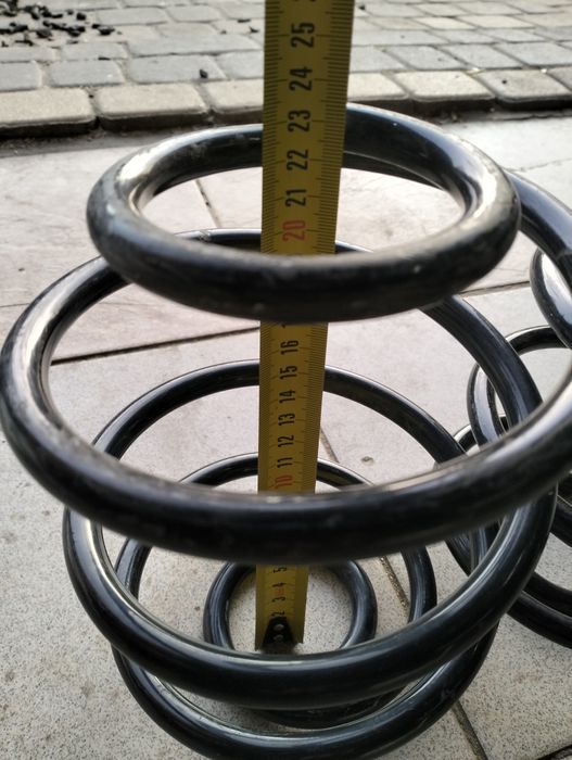 Пружини задні Dewoo Lanos,Sens.Пружини задні Ланос