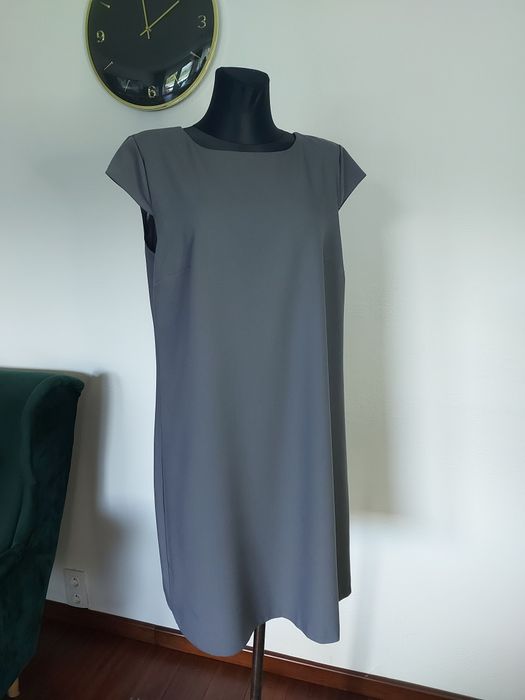 Sukienka Antall Produkt Polski grafitowa elegancka biurowa klasyczna44