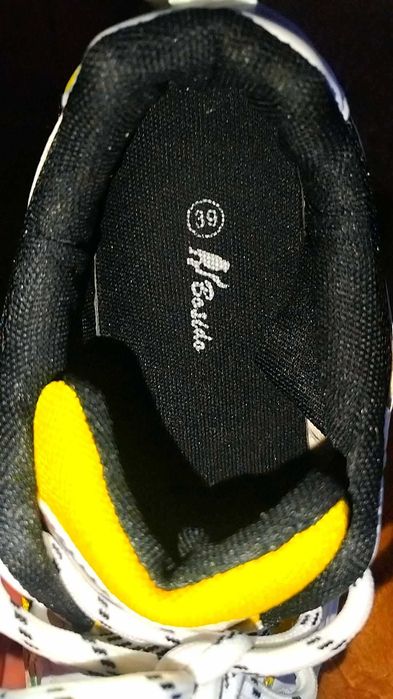 Buty damskie białe