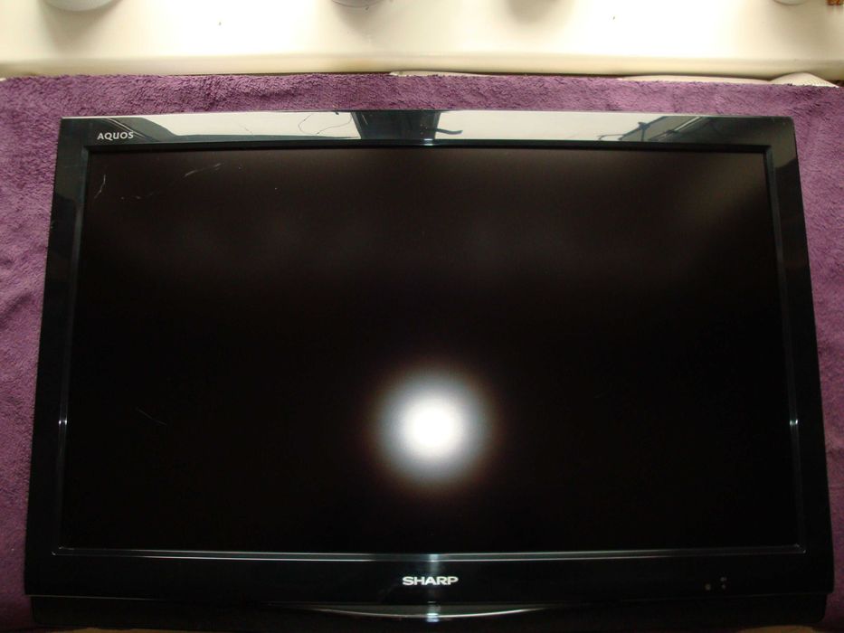 SHARP 32 cale,LC-32D44E-BK