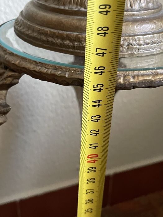 Mesa em Latão com Jarrão