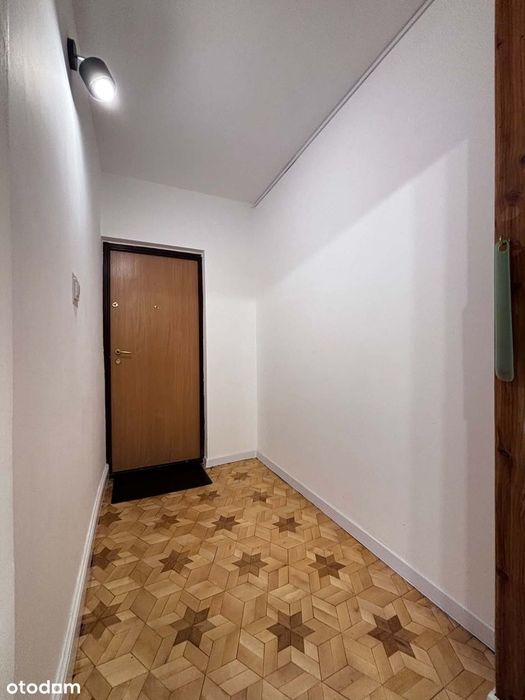 REZERWACJA Sprzedam BEZPOŚREDNIO własnościowe 56 m² al 3 Maja Legionowo - Widok 2