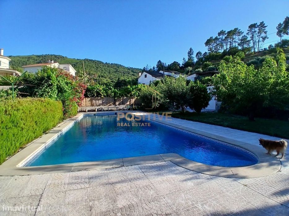 Moradia de grandes dimensões com piscina no Fundão | Alojamento Local