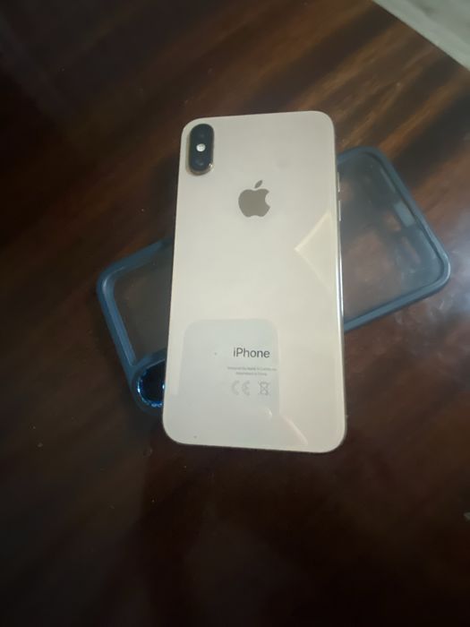 IPhone xs  64гб