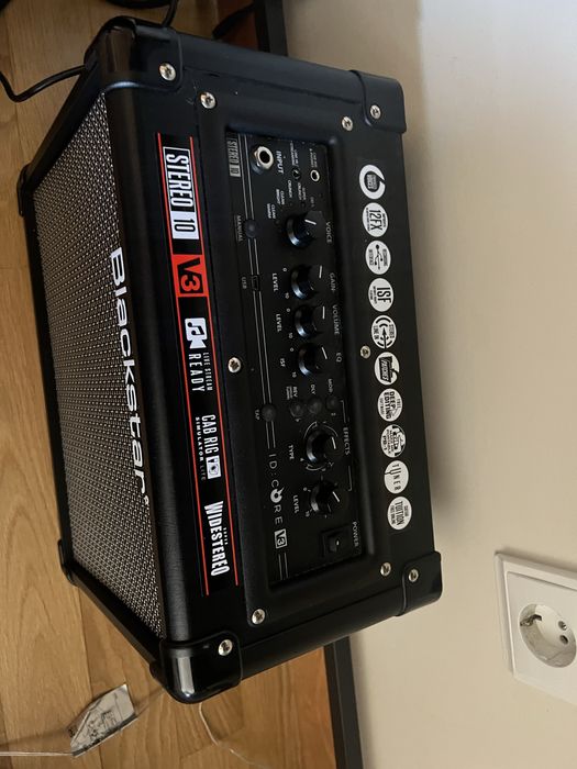 amplificador blackstar ID: Core 10 V3