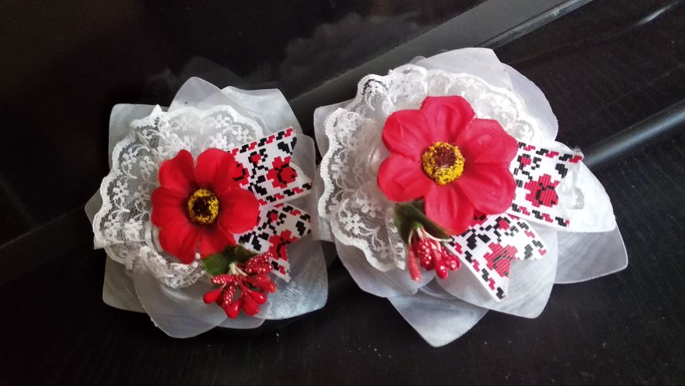 Резинки для волосся в українському стилі