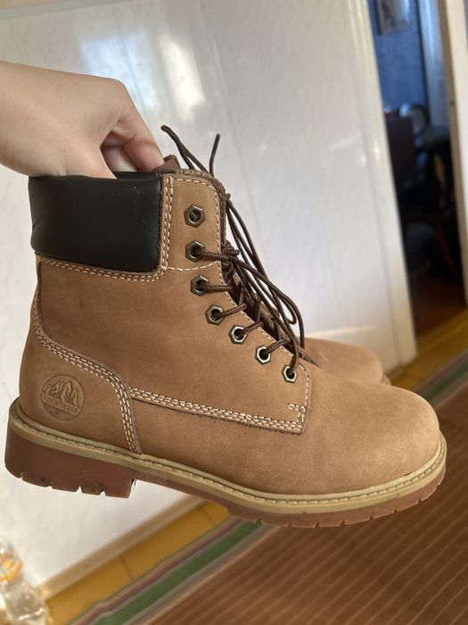 Черевики жіночі Lumberjack River 2 SWH6901-005D01-CG001 38жовті