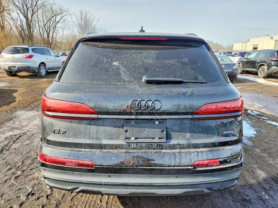 Бампер Audi Q7 4M Розборка Ауді К7 4М Запчастини у наявності на Q7 4M