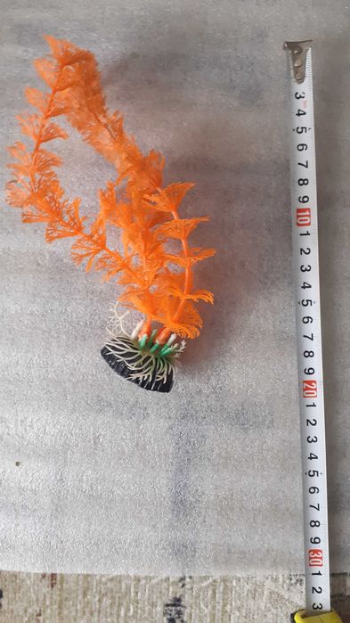 Коряга, Штучні рослини для акваріуму, грунт