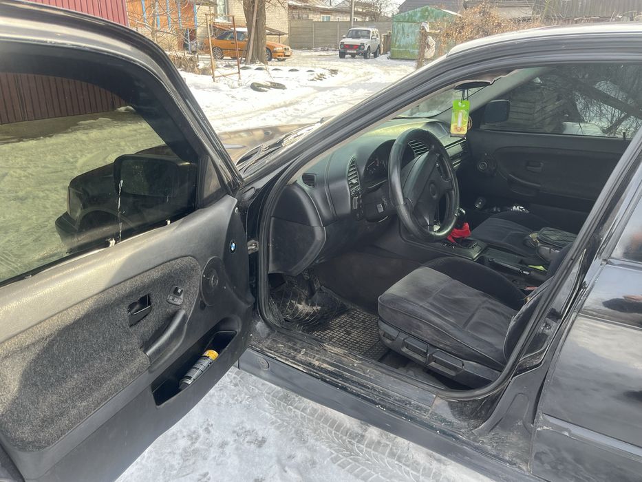 Продам BMW-e 36 газ/бенз