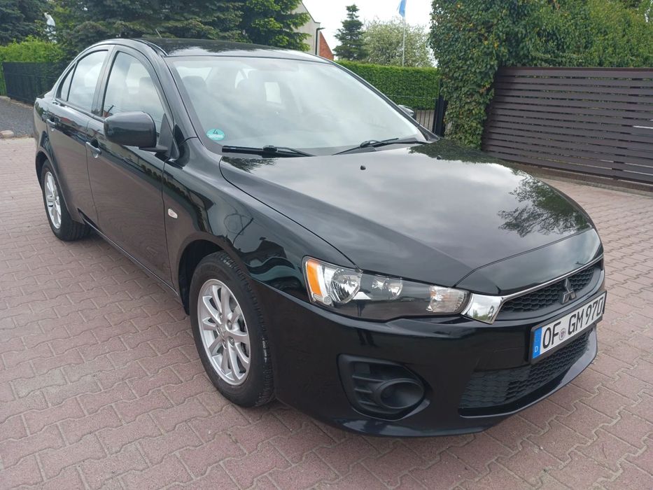 Mitsubishi Lancer Stan bardzo dobry serwisowany lift bezwypadek