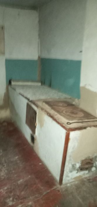 Півбудинка в таромському