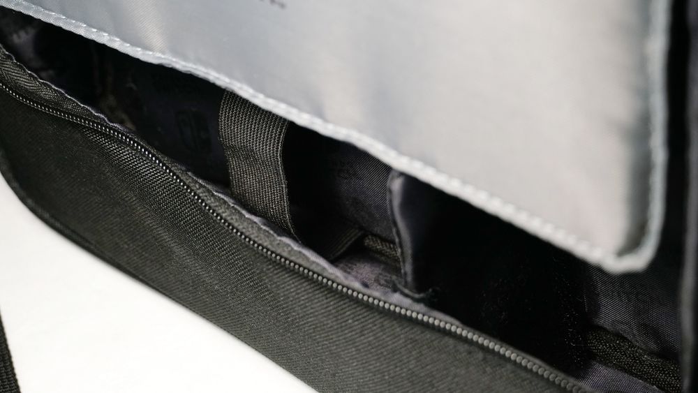 Nintendo Switch сумка Everywhere Messenger Bag  від PowerA ліцензійна