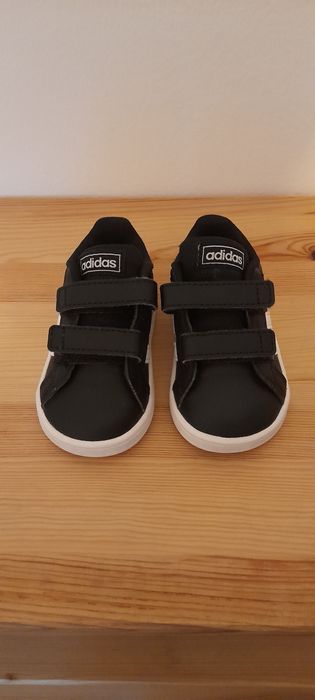 Sapatilhas Adidas criança Tam.19