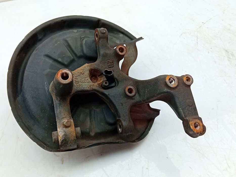 Manga de eixo trás esquerda SKODA Octavia II Break (1Z5)