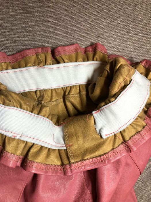 Шорти  шкіряні жіночі пудрові