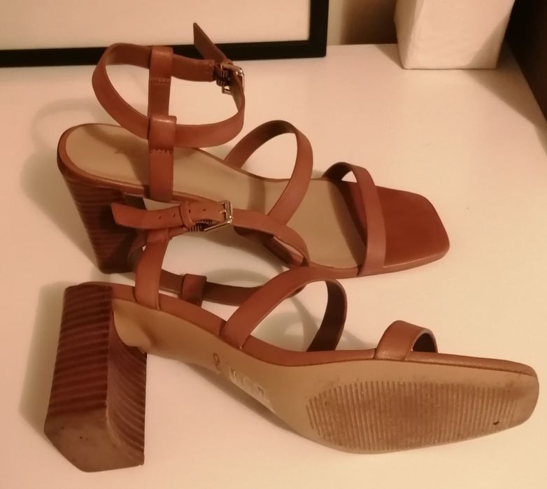 Sandálias pele camel - ALDO 38 - NOVAS