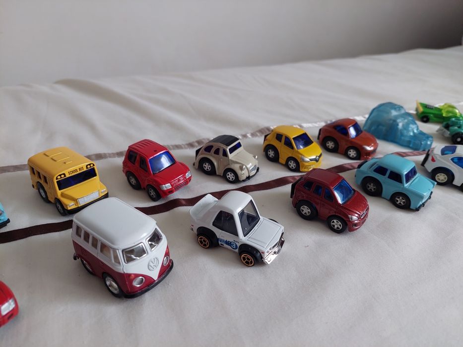 33szt. Autka Welly i inne