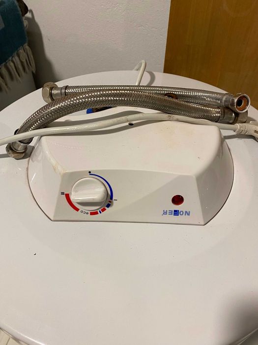 Dois clindros eletrícos para AQS em bom estado e pouco uso