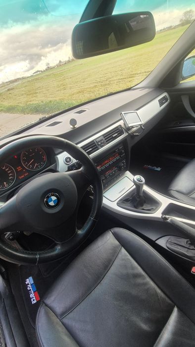 Bmw e91 325 xdrive