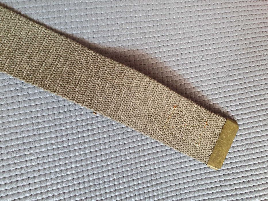 Ozdobny pasek parciany khaki