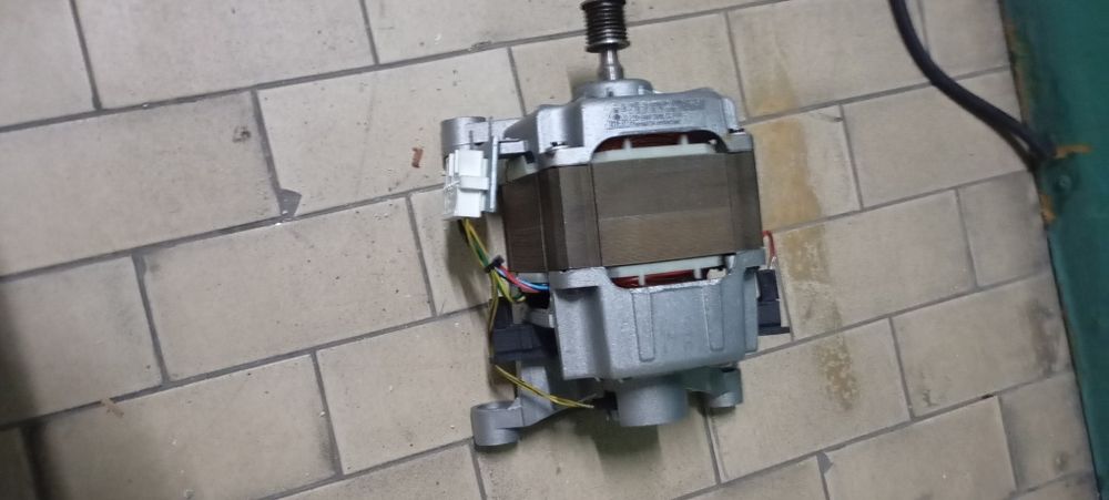 Motor de máquina de lavar roupa Indesit