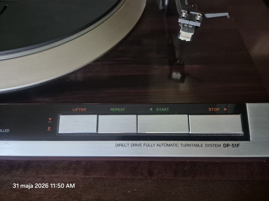 Gramofon Denon DP-51F