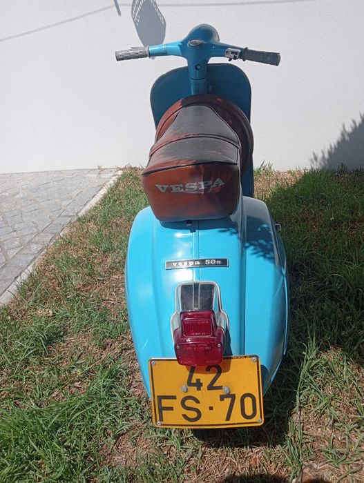 Vespa 50s restaurada