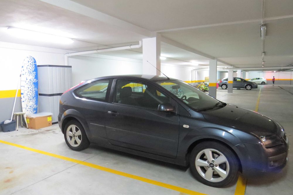 Estúdio T0 de luxo em condomínio privado com piscina e campo de ténis