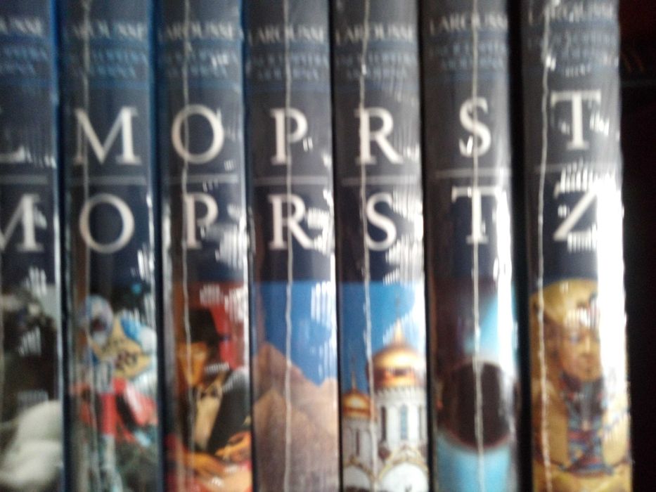 Enciclopédia Larousse Moderna, 18 volumes  novos n/usados NOVO PREÇO