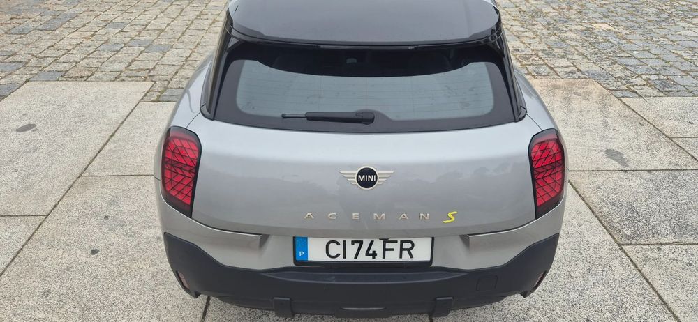 MINI Aceman SE Favoured