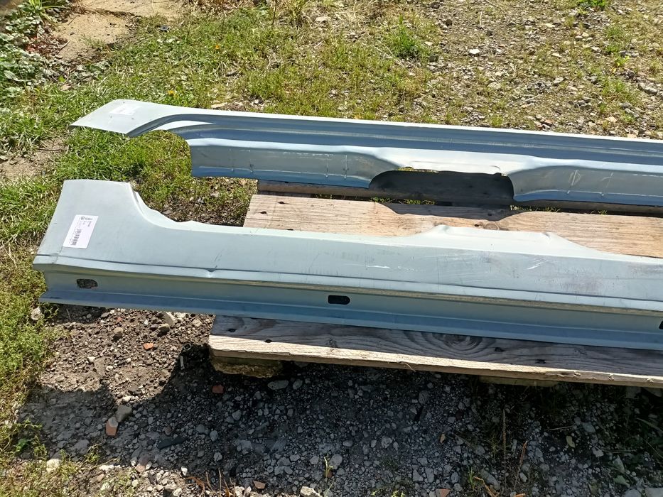 Reperturka poszycie progu Lewe Prawe Citroen C4 Picasso  / Grand Picasso 2006 do 2013