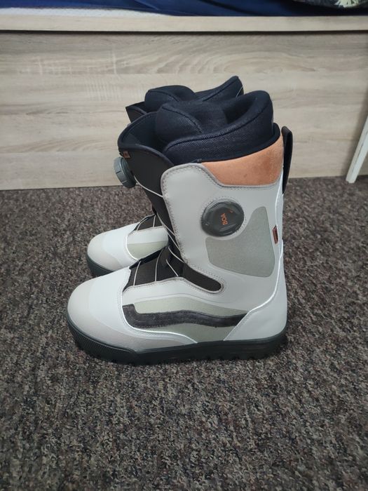 Buty snowboardowe Vans Aura Pro
