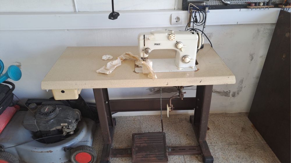 Maquina de costura