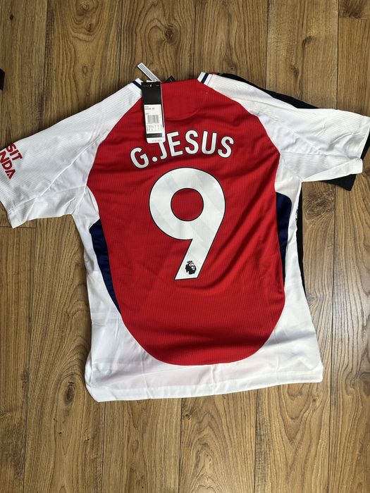 4 koszulki piłkarskie w wersjach meczowych (Saka, Son, Jesus, Leao)