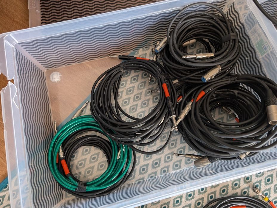 Diversos Cabos XLR, Jack, SDI, energia etc