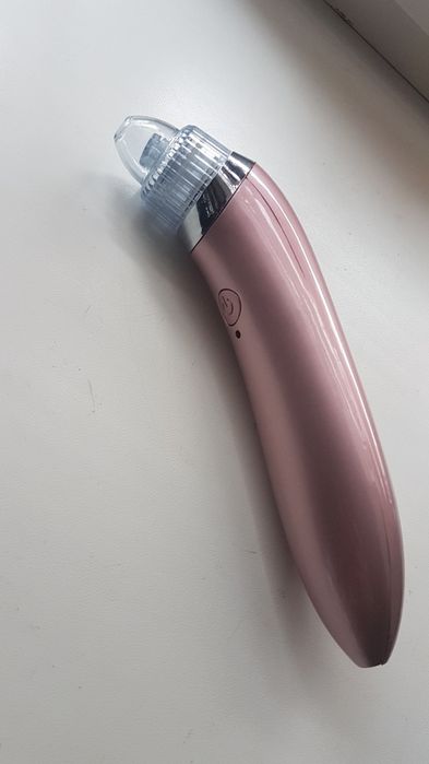 Вакуумний очищувач пор. XN-8030 Від чорних цяток