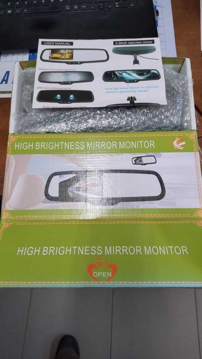 Retrovisor Automóvel c/ LCD para camara de MT