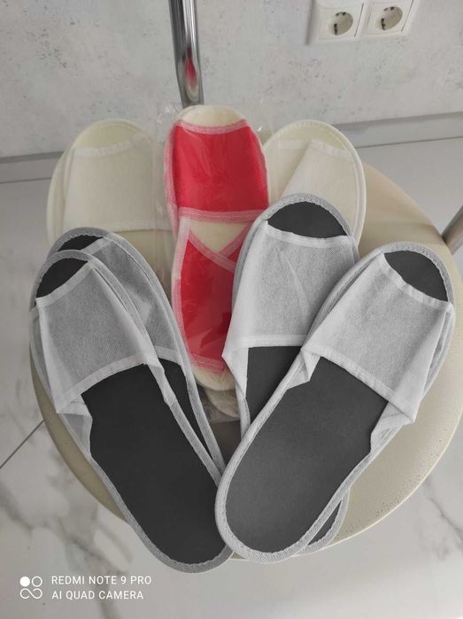 Тапочки для бани и сауны одноразовые. ( стелька - 26 - 28 см).