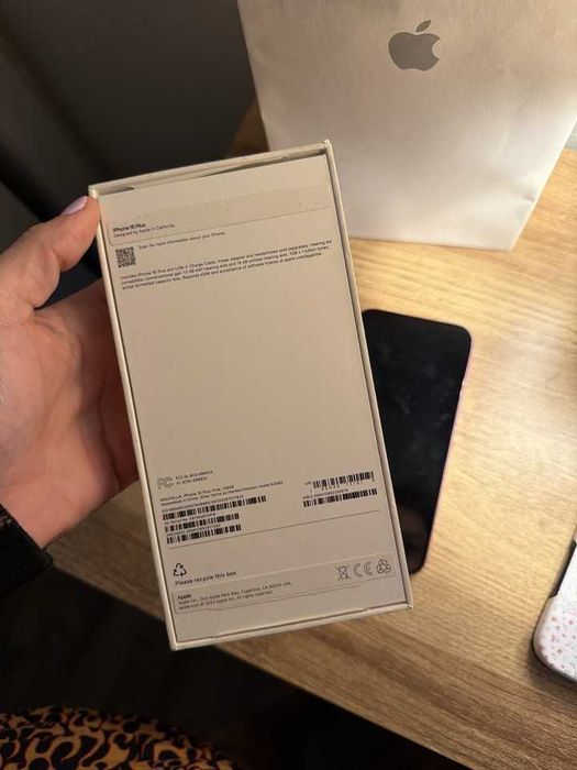 Apple iPhone 16 Plus