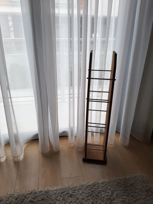 Movel para DVDS e CDS