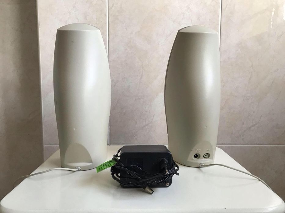JBL Pro Speakers with Volume Control64861177762049121