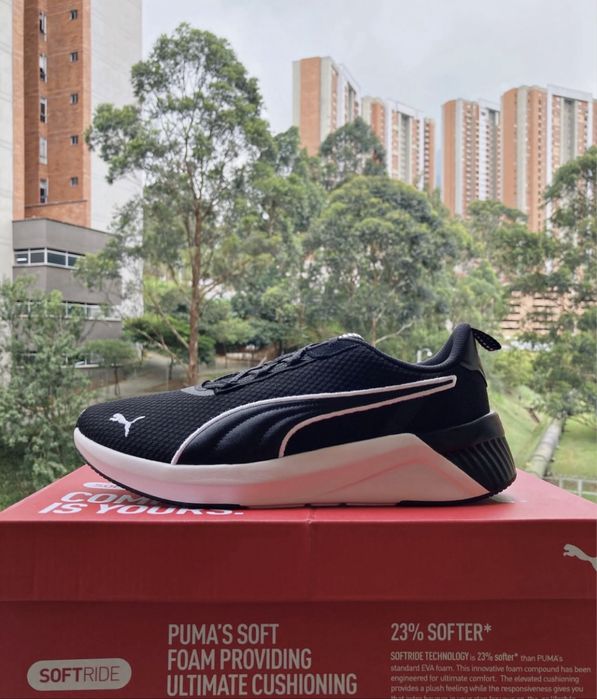 Кроссовки Puma р.38