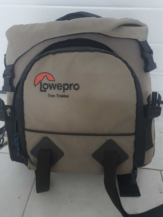 Mochila de fotografia e vários