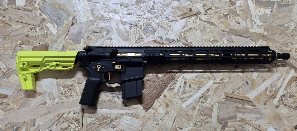 Tokyo Marui MTR 16 ZET System GBBR Gold Edition