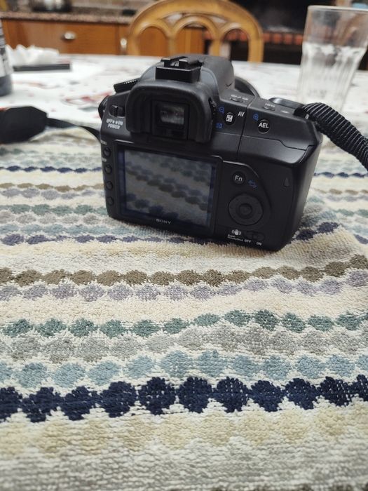 Sony Alpha a200 (DSLR)