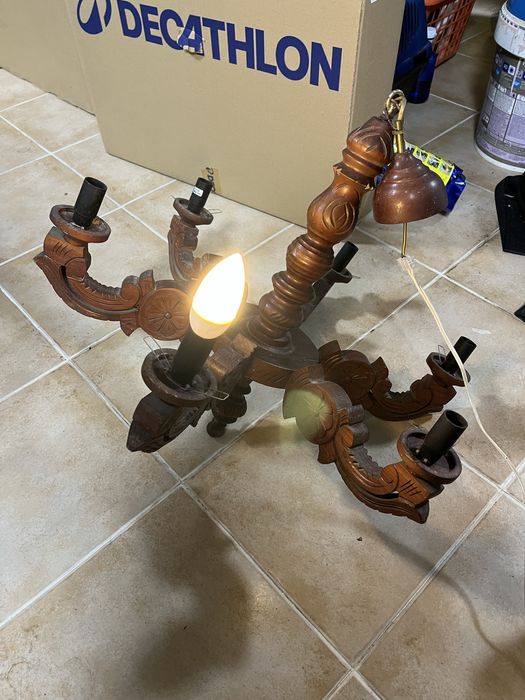 Candelabro/candeeiro de teto em madeira