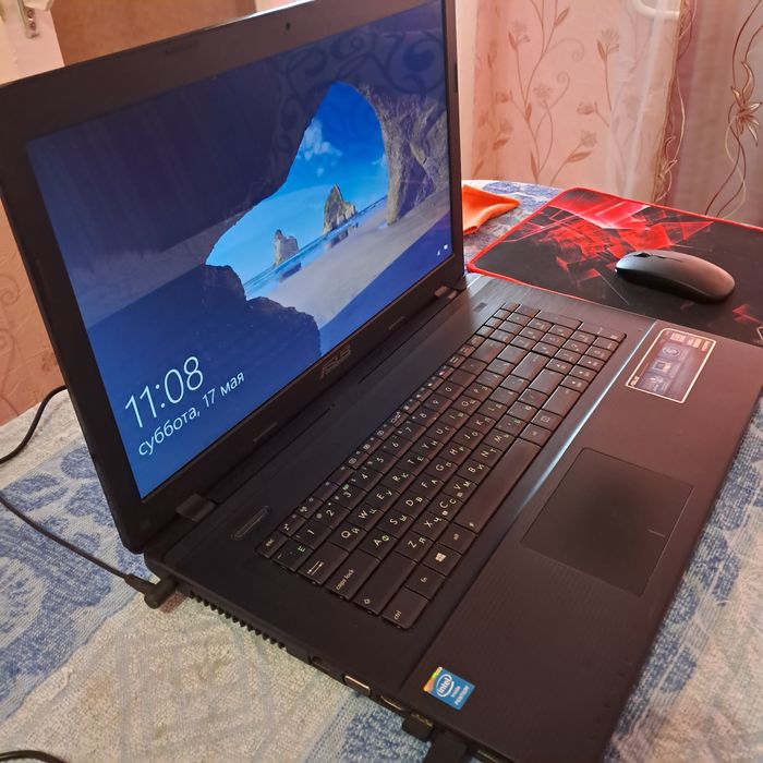Ноутбук Asus X75A