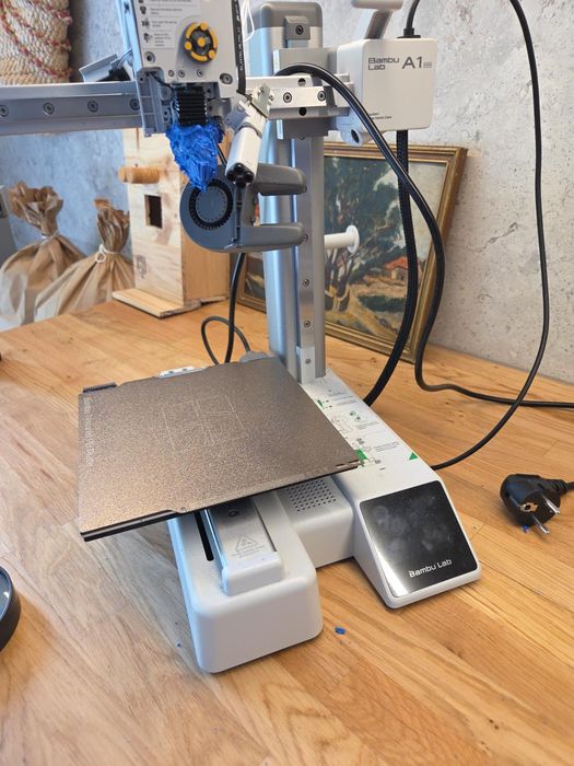 Bambulab A1 mini + AMS - 10 meses, para reparação
