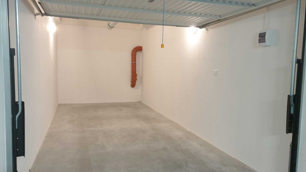 Wynajmę garaż ul. Łężyca- Willowa 40